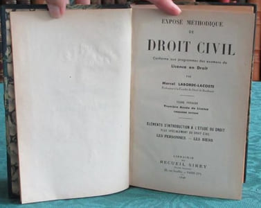 Exposé méthodique de Droit Civil, conforme aux programmes des examens de Licence en Droit. 3 volumes.