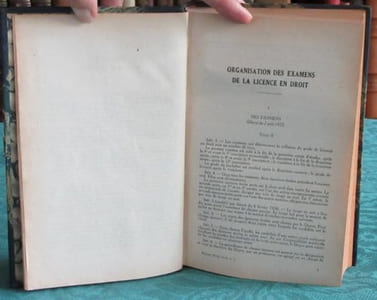 Exposé méthodique de Droit Civil, conforme aux programmes des examens de Licence en Droit. 3 volumes.