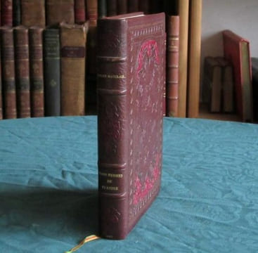 Trois femmes de Flandre - Édition originale.. MAUCLAIR Camille
