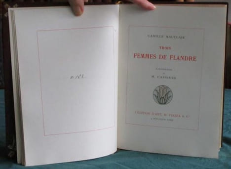 Trois femmes de Flandre - Édition originale.. MAUCLAIR Camille