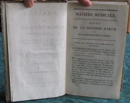 Traité de Matière Médicale. 2 volumes.. SCHWILGUE Charles Joseph Antoine - NYSTEN Pierre-Hubert