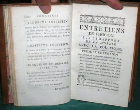 Entretiens de Phocion sur le rapport de la Morale avec la Politique; Traduits du Grec de Nicoclès, Avec des Remarques - Édition originale.. PHOCION - ...