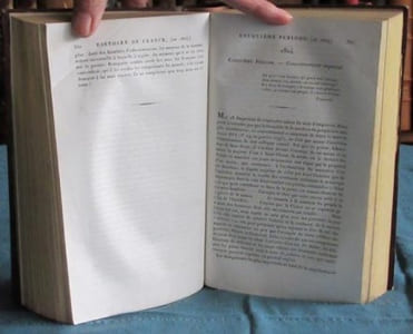Revue chronologique de l'Histoire de France, depuis la première convocation des Notables jusqu'au départ des Troupes Étrangères. 1787-1818 - Édition originale.