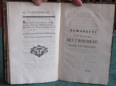 Critique d'un livre contre les Spectacles intitulé J. J. Rousseau, Citoyen de Genève, à m. d'Alembert - Édition originale.. BETHISY DE MEZIERES ...