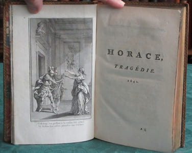 Théâtre de Pierre Corneille avec des commentaires et autres morceaux intéressans. 12 volumes.