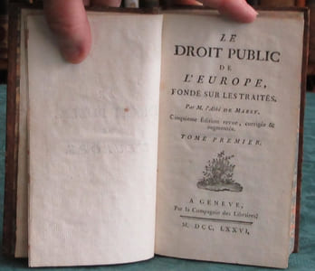 Le droit public de l'Europe, fondé sur les traités - 3 volumes.