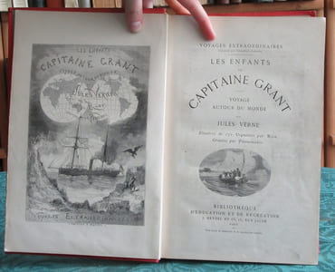 Les Enfants du Capitaine Grant - Voyage autour du Monde. (Bannière bleue)