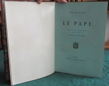 Le Pape.