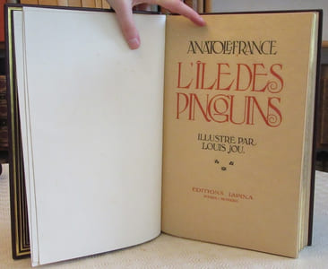 L'Ile des Pingouins. 2 volumes.
