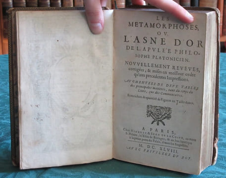 Les métamorphoses ou l'Asne d'or de l'Apulée philosophe platonicien.. APULEE