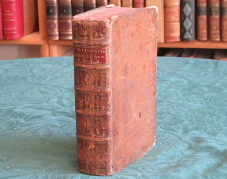 Dictionnaire portatif des Beaux-Arts ou abrégé de ce qui concerne l'architecture, la sculpture, la peinture, la gravure, la poésie, et la musique.. ...
