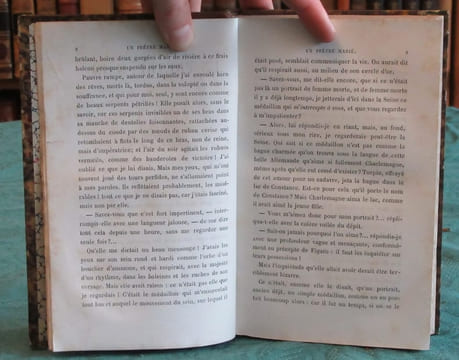Un prêtre marié - 2 volumes - Édition originale.. BARBEY D'AUREVILLY Jules