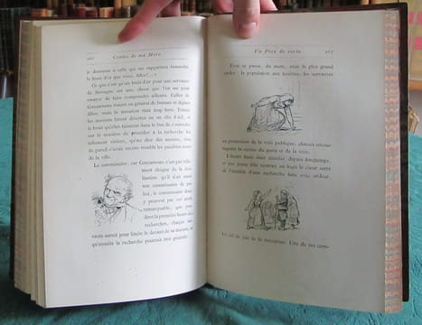 Les Contes de ma mère recueillis et illustrés par Bertall - Édition originale.. BERTALL (Charles Albert d'Arnoux)