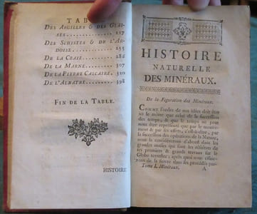 Histoire Naturelle des Minéraux. 9 volumes.