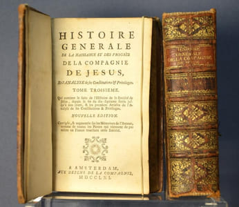 Histoire Générale de la naissance et des progrès de la compagnie de Jésus, et l'analyse de ses constitutions & Privilèges.Nouvelle Edition corrigée, & augmentée sur les mémoires de l'Auteur,