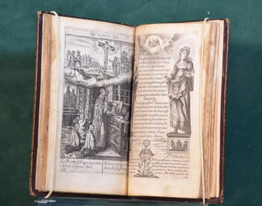 Tableau de la Croix, représenté dans les cérémonies de la sainte Messe