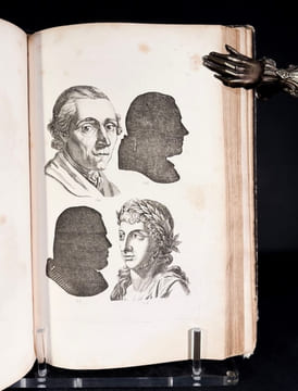 La Physiognomie ou l'Art de connaitre les hommes d'après les traits de leurs physionomie. LAVATER