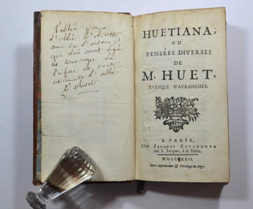 Huetiana, ou pensées diverses.