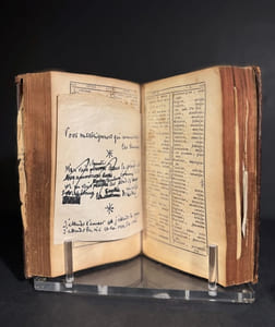 Dictionnaire de rimes, dans un nouvel ordre où se trouvent I. Les mots & le genre des mots. II. Un Abrégé de la Versification III. Des remarques sur le nombre de syllabes de quelques mots difficiles. Nouvelle édition.
