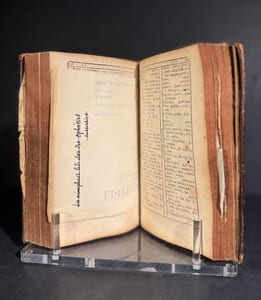 Dictionnaire de rimes, dans un nouvel ordre où se trouvent I. Les mots & le genre des mots. II. Un Abrégé de la Versification III. Des remarques sur le nombre de syllabes de quelques mots difficiles. Nouvelle édition.