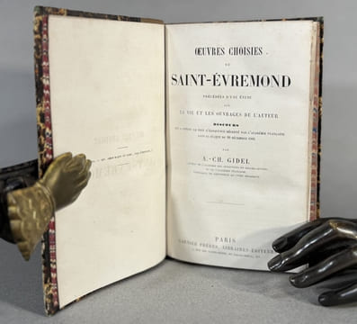 Œuvres choisies de Saint- ÉVREMOND précédé d'une étudre sur la vie et les ouvrages de l'auteur par A.-Ch. Gidel. Saint-Evremond