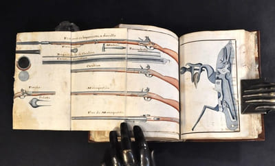 Journal manuscrit vers 1740 écrit par un lieutenant artificier. Bombes, mines et grenades.  [ARTILLERIE. Bois de remontage. ]