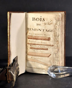 Journal manuscrit vers 1740 écrit par un lieutenant artificier. Bombes, mines et grenades.  [ARTILLERIE. Bois de remontage. ]