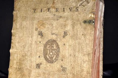 Ioannis Pierii valeriani bellunensis, Hieroglyphica, siveDe Sacri Aegyptiorum. VALERIANO BOLZANO, Giovanni Pierio (1477-1558).