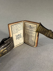 (MIROIR) Tarif des Glaces de la Manufacture Royale, avec le Tarif de la Vaisselle d’Argent Platte,