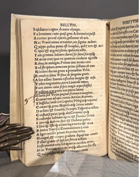 Baptista Mantuanus, Carmellitta. Ter — AD MORTALIUM OBLECTATIO NEM. AUCTORIS EFFIGIEM. Huic Divino Operi : Ste Phanus Basignanas Gorgonius : ...