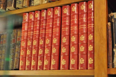 Le Livre.