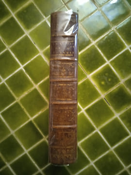L’Esprit de Sainte Thérèse, recueilli de ses Œuvres et de ses Lettres avec ses Opuscules. Ouvrage également utile aux Personnes Régulières et ...
