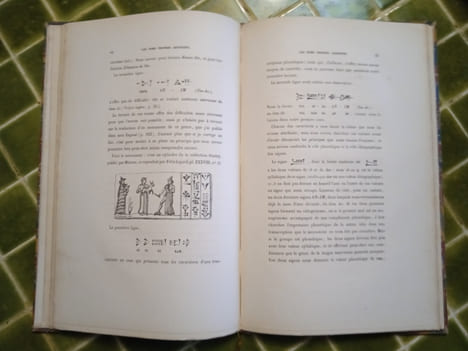 Les noms propres assyriens. Recherches sur la formation des expressions idéographiques.. MÉNANT, Joachim.