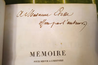 Mémoire pour servir à l’histoire de la Société Polie en France. Cet ouvrage ne sera pas mis en vente.
Paris, Typographie de Firmin Didot Frères, 1835.