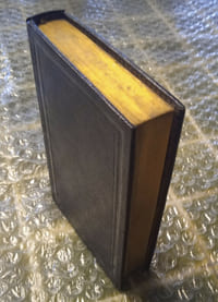 La Journée du Chrétien, sanctifiée par la Prière et la Méditation. Nouvelle édition, revue, corrigée et augmentée de quantité de bonnes Prières, conformément au nouveau Bréviaire. Besançon, Jean-Félix Charmet, 1784.