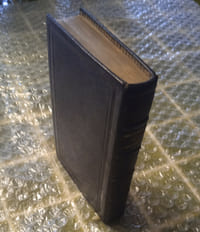 La Journée du Chrétien, sanctifiée par la Prière et la Méditation. Nouvelle édition, revue, corrigée et augmentée de quantité de bonnes Prières, conformément au nouveau Bréviaire. Besançon, Jean-Félix Charmet, 1784.