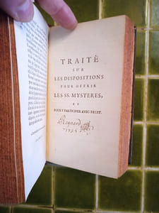 Traitez sur la prière publique, et sur les dispositions pour offrir les SS. Mystères, et y participer avec fruit. Avec un Avis de l’Auteur sur des Réflexions qui paroissent depuis peu. Septième Édition.