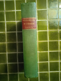 Dictionnaire généalogique, historique et critique de l’Écriture Sainte, où sont réfutées plusieurs fausses assertions de Voltaire, et autres philosophes du dix-huitième siècle ; par l’Abbé ***. Revu, corrigé, et publié par M. l’Abbé Sicard.