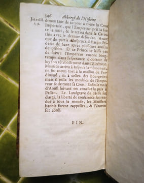 Abbrégé de l’histoire du Concile de Trente, avec un discours contenant les Réflexions Historiques sur les Conciles, & particulièrement sur celuy de ...