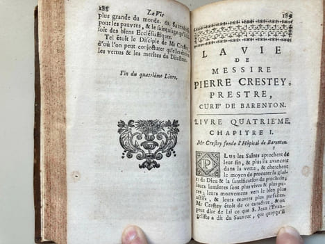La Vie de Messire Pierre Crêtey, Prestre, Curé de la Paroisse de Barenton au Diocèse d’Avranches en Basse-Normandie, Fondateur de l’Hôpital de ...