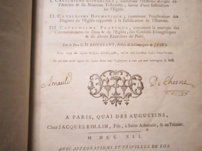 Exposition de la Doctrine chrétienne par demandes et par réponses. Divisée en trois Catéchismes. I. Catéchisme historique […]. II. Catéchisme dogmatique […]. III. Catéchisme pratique. A Paris, Chez Jacques Rollin, 1741.
