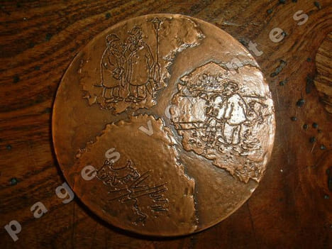 Médaille en bronze signée M. Salembier dans sa boite cartonnée.. GUERIN (Raoul).