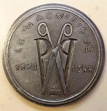 Médaille. Paul Poiret le Magnifique 1879-1944. Par Hélène Guastalla ( 1903-1983). . POIRET ( Paul).