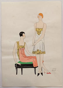 Deux modèles de lingerie.