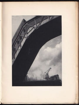 L'HUMANISTE ET L'AUTOMATE. 32 photographies de Jean Roubier.. DUHAMEL Georges - ROUBIER Jean (photographies)