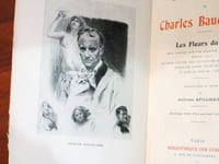 L'OEUVRE POÉTIQUE DE CHARLES BAUDELAIRE : LES FLEURS DU MAL. Texte définitif avec les variantes de la première édition (1857), et les pièces ajoutées dans les éditions de 1861, 1866, et 1868. Suivies des Poèmes publiés du vivant et après la mort de l'auteur.