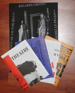 REGARDS CROISÉS. THÉÂTRE ET PHOTOGRAPHIE. Exposition Paris, Maison de Victor Hugo, du 6 novembre 2014 au 1er mars 2015. Catalogue.