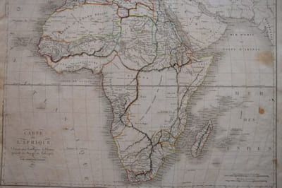 Abrégé de l'histoire générale des voyages, contenant ce qu'il y a de plus remarquable, de plus utile et de mieux avéré dans les pays où les voyageurs ont pénétré; les mœurs des habitants, la religion, les usages, arts et sciences, commerce et manufactures; par J.F. LAHARPE. Nouvelle édition, revue et corrigée avec le grand soin, et accompagnée d'un bel Atlas In-folio.