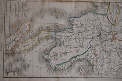 Abrégé de l'histoire générale des voyages, contenant ce qu'il y a de plus remarquable, de plus utile et de mieux avéré dans les pays où les voyageurs ont pénétré; les mœurs des habitants, la religion, les usages, arts et sciences, commerce et manufactures; par J.F. LAHARPE. Nouvelle édition, revue et corrigée avec le grand soin, et accompagnée d'un bel Atlas In-folio.