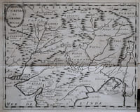 Voyages de François Bernier Docteur en Médecine de la Faculté de Montpellier. Contenant la Description des Etats du Grand Mogol, de l'Hindoustan, du Royaume de Kachemire, &c. Où il est traité des Richesses, des Forces, de la Justice & des causes principales de la décadence des Etats de l'Asie, & de plusieurs évènements considérables (.)
